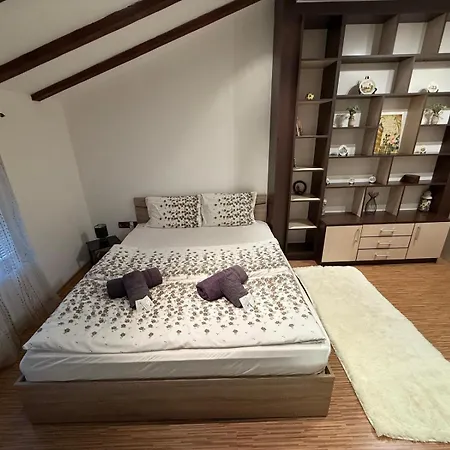 The Maisonette In Sofia's Heart Sofía